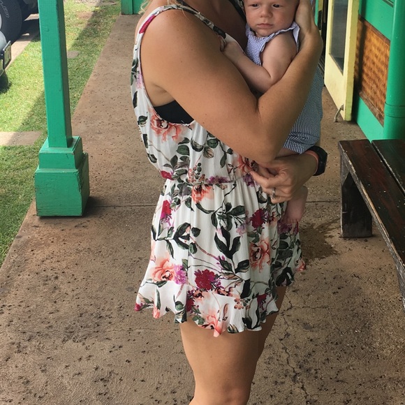 Floral romper - Picture 4 of 4